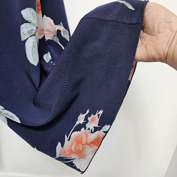 Wilfred Aritzia Sz 10 Ecoulement Floral Navy Romper Jumpsuit Zip BackTie Pocket - Picture 10 of 13